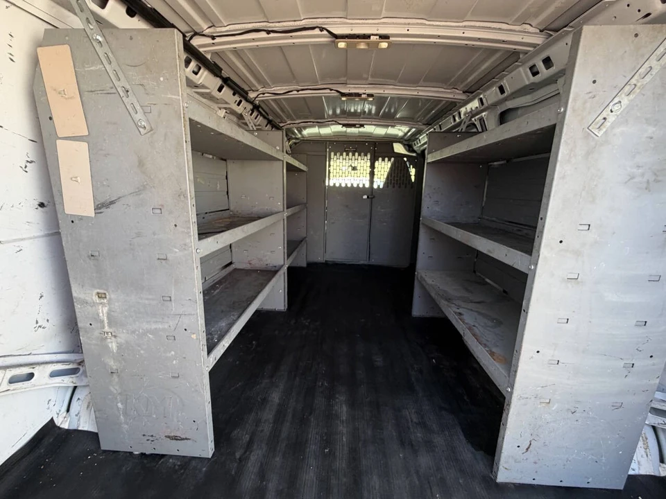 2020 Chevrolet Express - Image 10 of 20