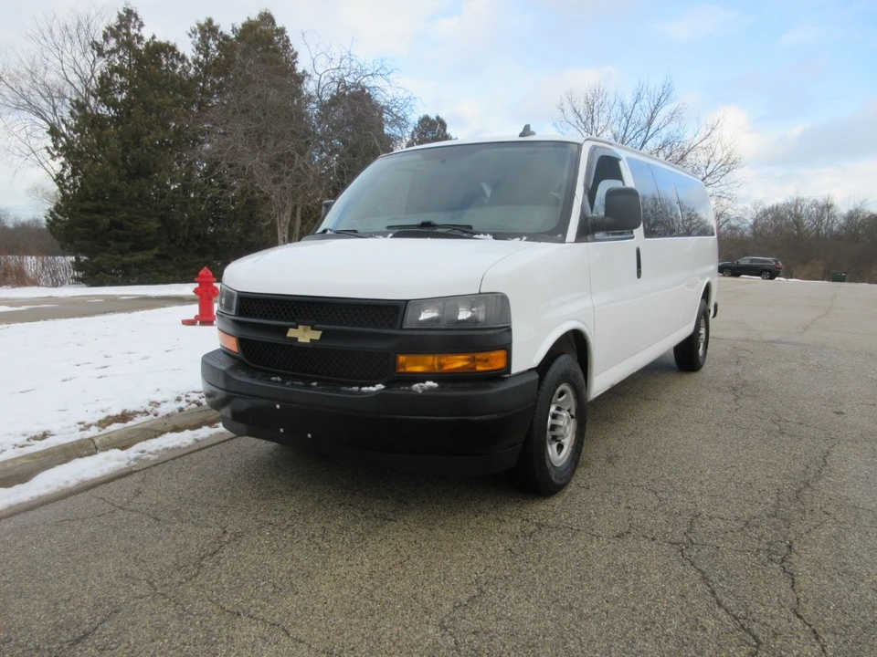 2020 Chevrolet Express - Image 2 of 21