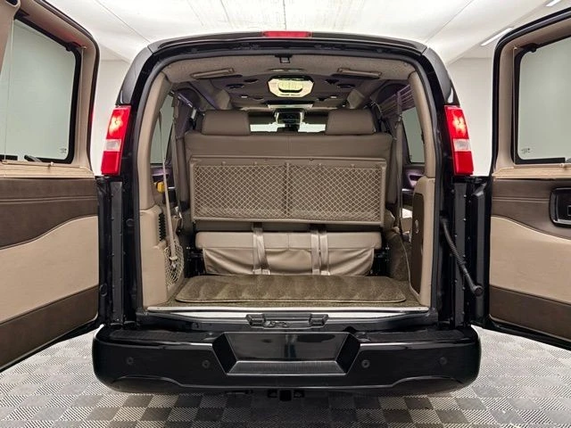 2020 Chevrolet Express - Image 5 of 12