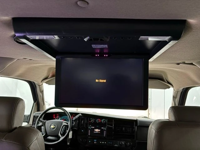 2020 Chevrolet Express - Image 4 of 12