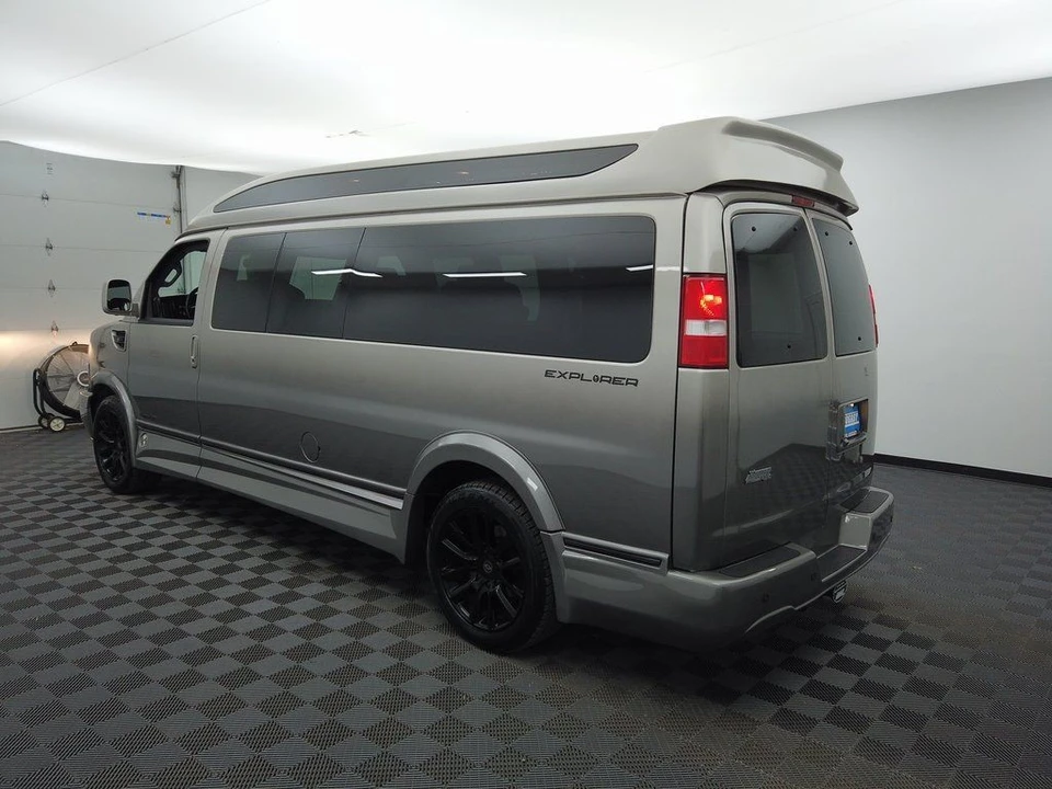 2020 Chevrolet Express - Image 12 of 12