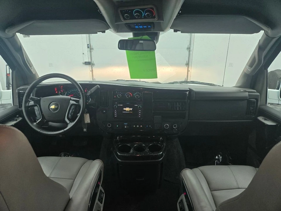 2020 Chevrolet Express - Image 2 of 12