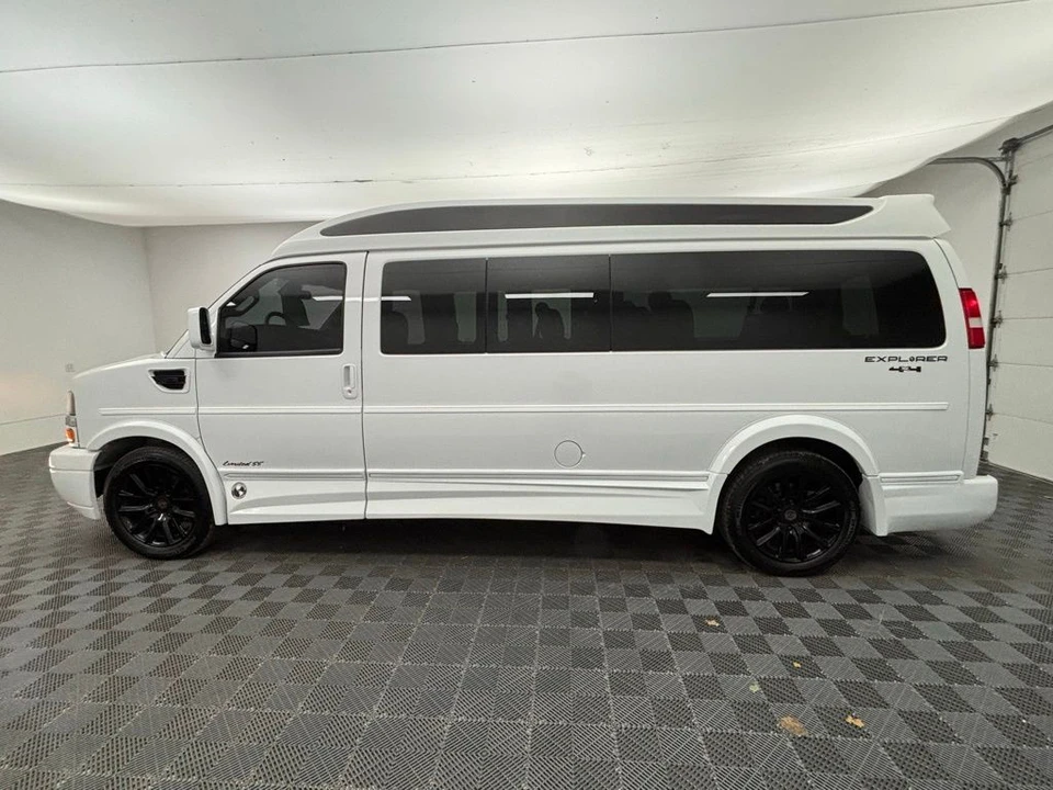 2020 Chevrolet Express - Image 12 of 12
