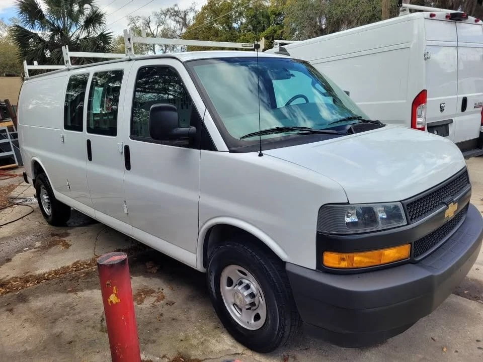 2020 Chevrolet Express - Image 3 of 11