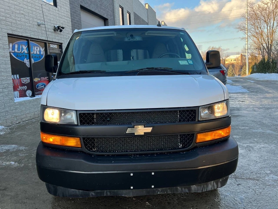 2020 Chevrolet Express - Image 3 of 21
