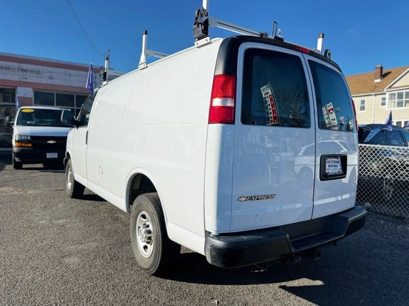 2020 Chevrolet Express - Image 8 of 12