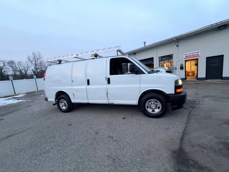 2020 Chevrolet Express - Image 8 of 12
