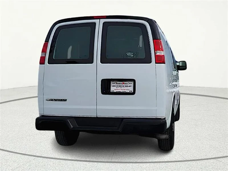 2020 Chevrolet Express - Image 7 of 12