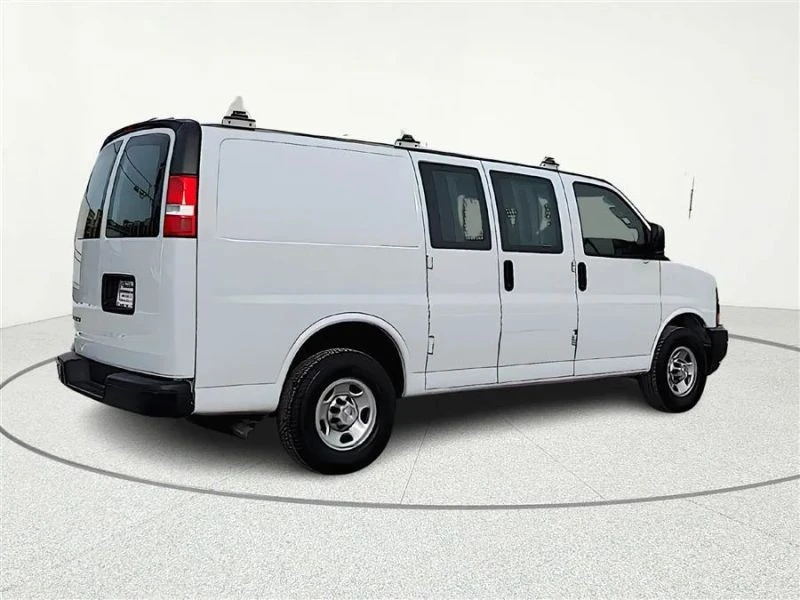 2020 Chevrolet Express - Image 8 of 12