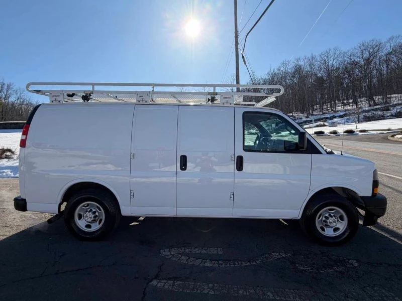 2020 Chevrolet Express - Image 5 of 12