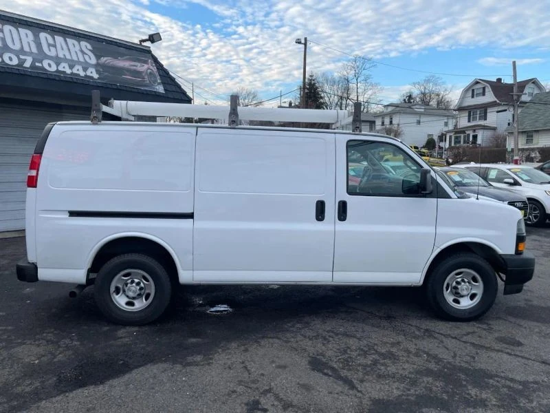2020 Chevrolet Express - Image 10 of 12