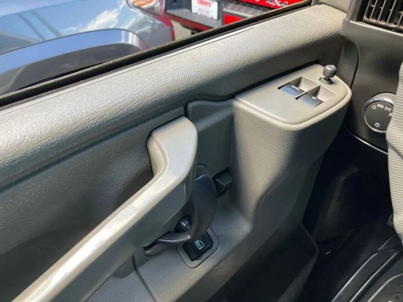 2020 Chevrolet Express - Image 9 of 12