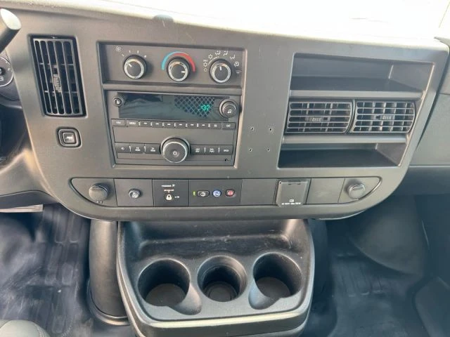 2020 Chevrolet Express - Image 18 of 21