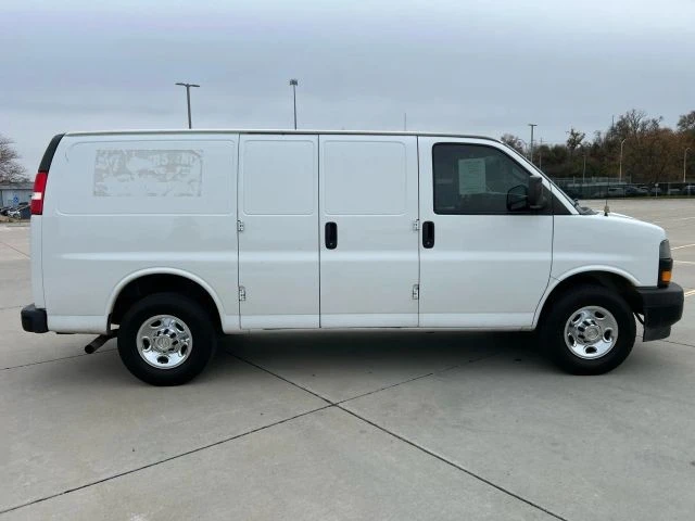 2020 Chevrolet Express - Image 3 of 16