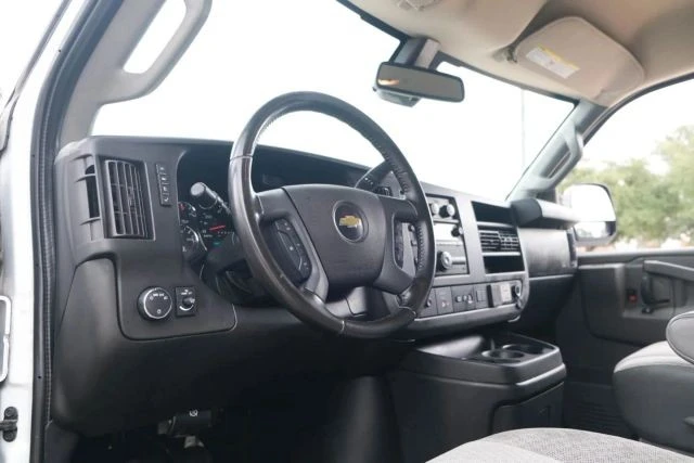 2020 Chevrolet Express - Image 20 of 21