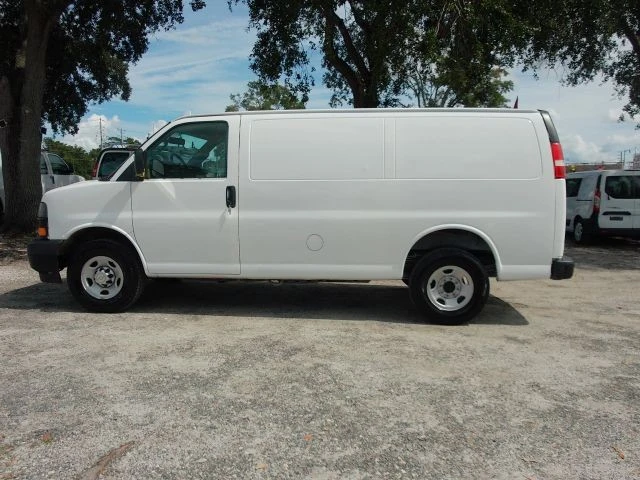 2020 Chevrolet Express - Image 8 of 21