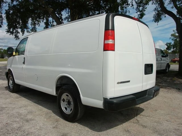 2020 Chevrolet Express - Image 7 of 21