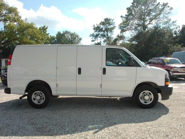2020 Chevrolet Express - Image 4 of 21