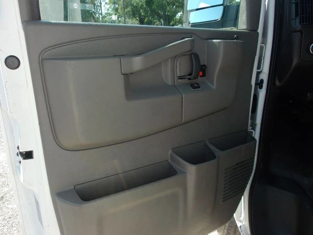 2020 Chevrolet Express - Image 11 of 21