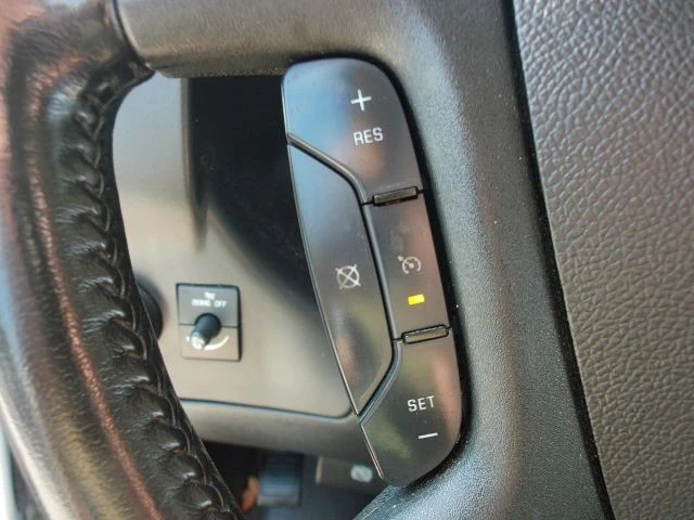 2020 Chevrolet Express - Image 16 of 21