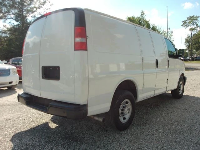2020 Chevrolet Express - Image 5 of 21