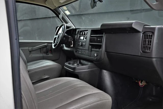2020 Chevrolet Express - Image 11 of 13