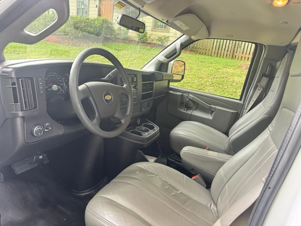 2020 Chevrolet Express - Image 4 of 6