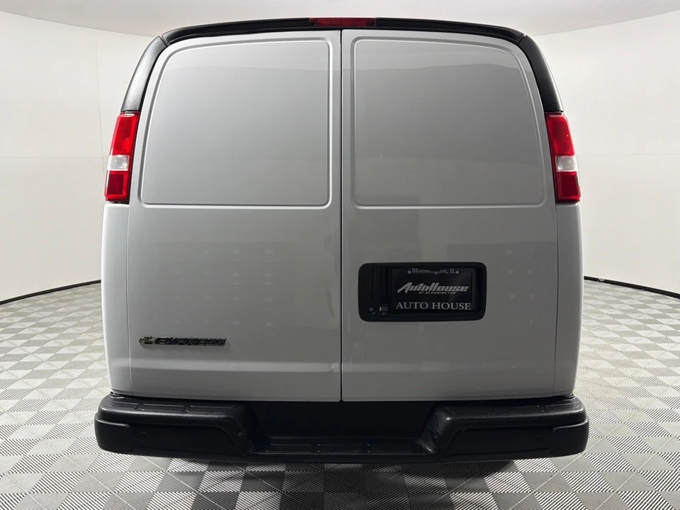 2020 Chevrolet Express - Image 6 of 21