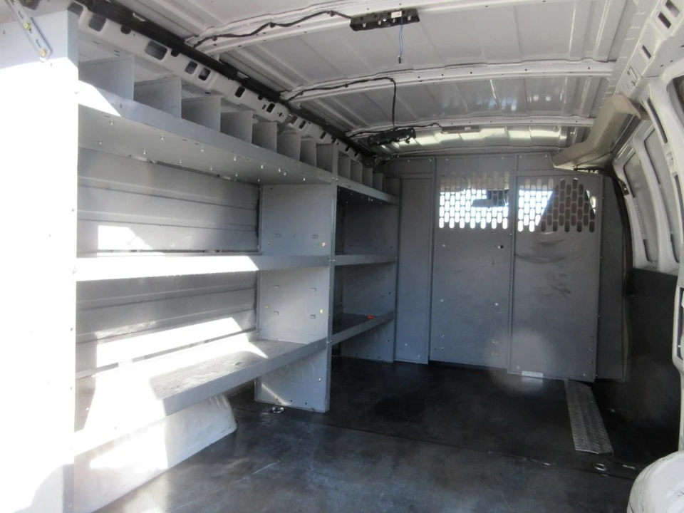 2020 Chevrolet Express - Image 14 of 21