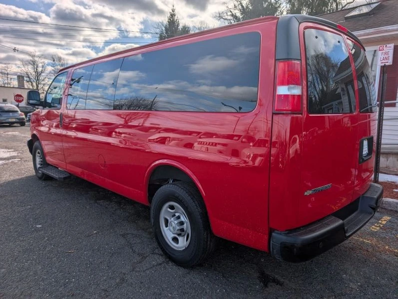 2020 Chevrolet Express - Image 2 of 12