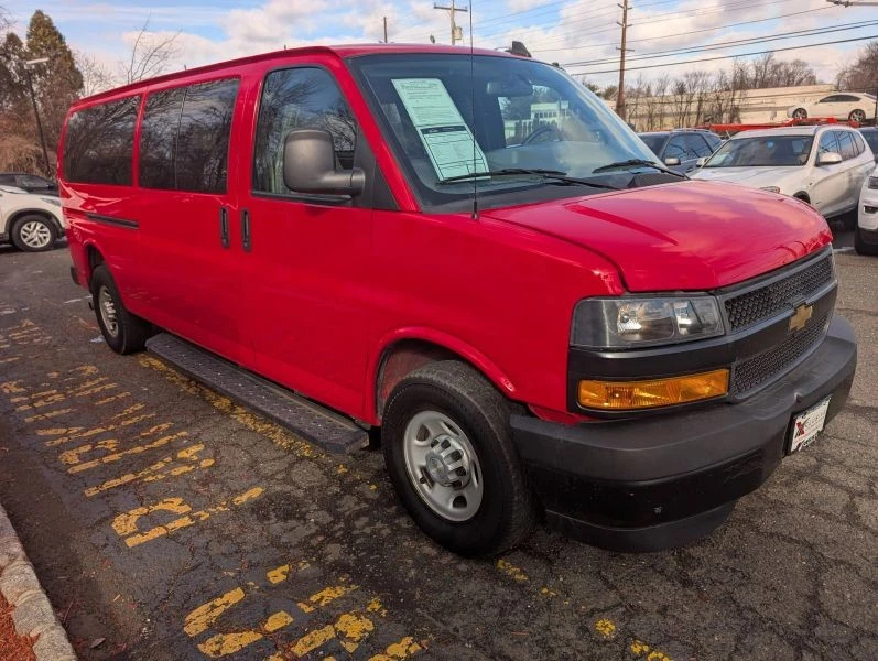 2020 Chevrolet Express - Image 4 of 12