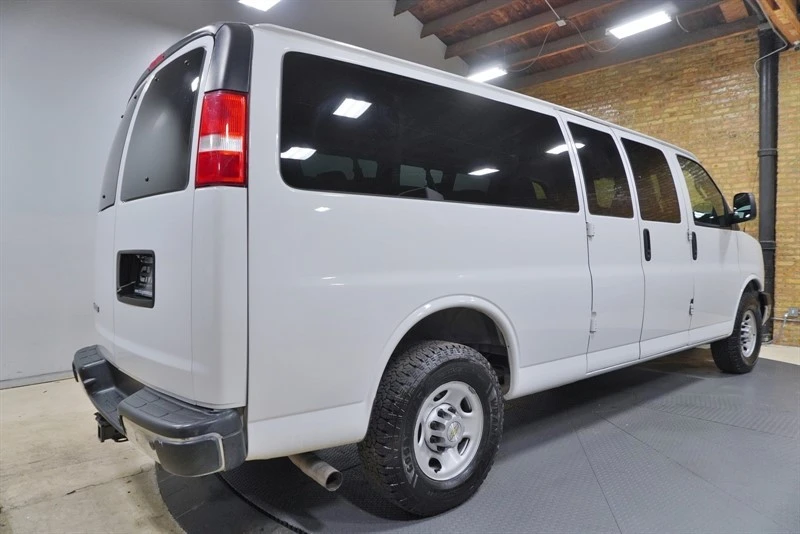2020 Chevrolet Express - Image 11 of 12