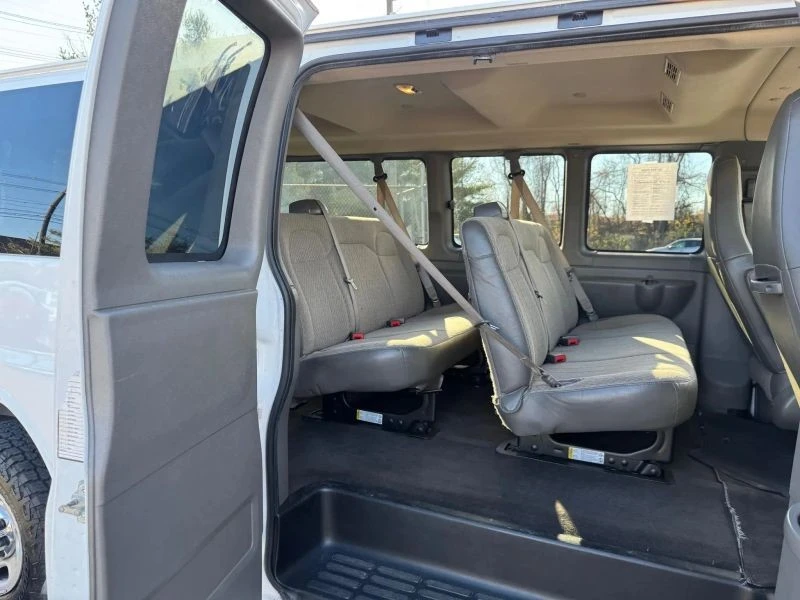 2020 Chevrolet Express - Image 11 of 12