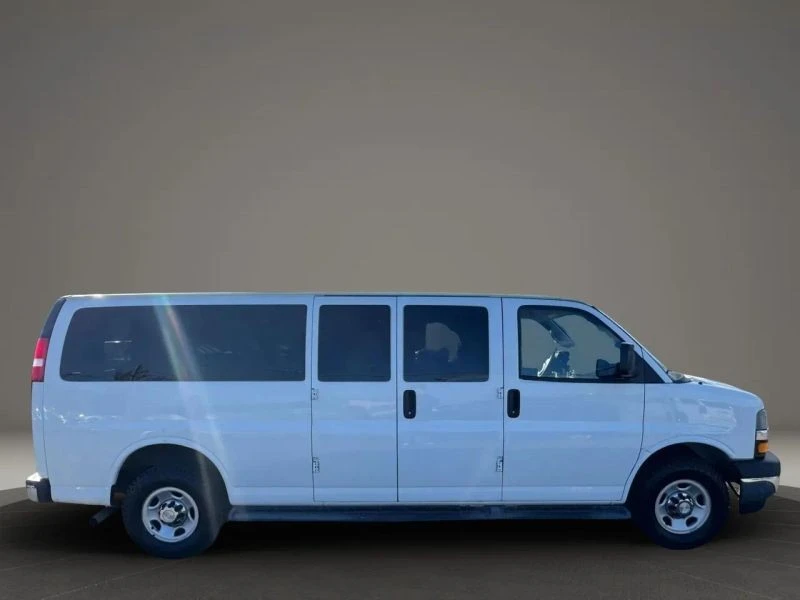 2020 Chevrolet Express - Image 4 of 12