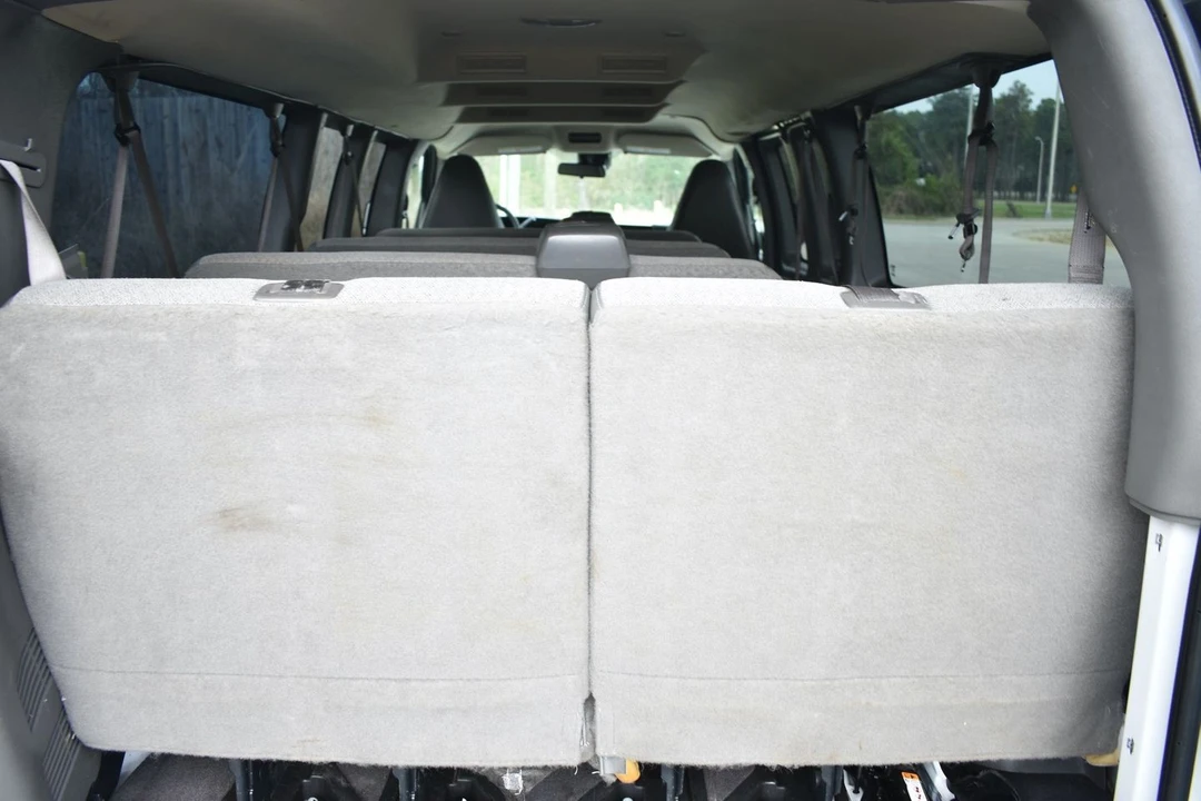 2020 Chevrolet Express - Image 14 of 21