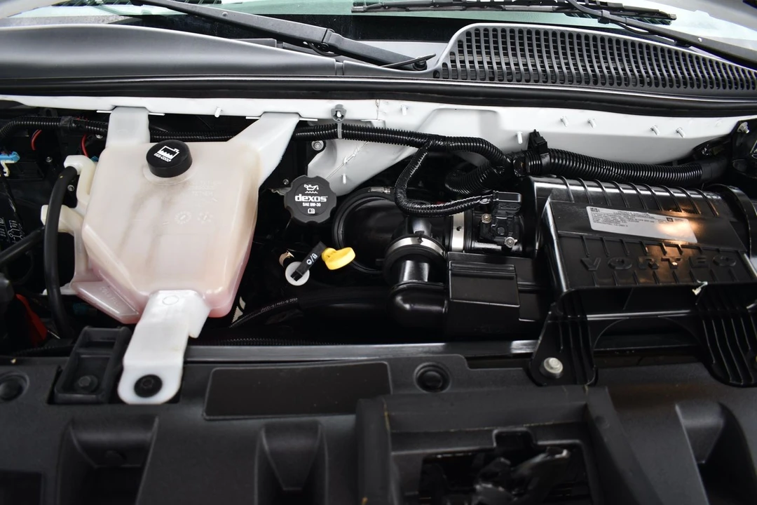 2020 Chevrolet Express - Image 19 of 20