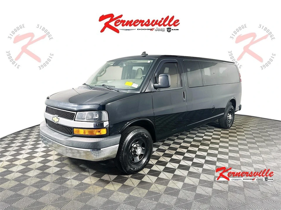 2020 Chevrolet Express - Image 3 of 12