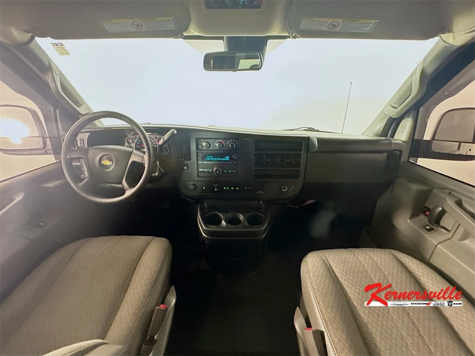 2020 Chevrolet Express - Image 10 of 12