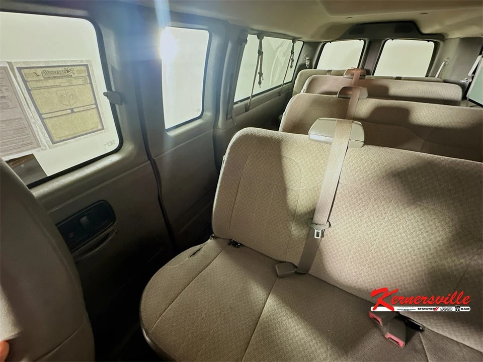 2020 Chevrolet Express - Image 12 of 21
