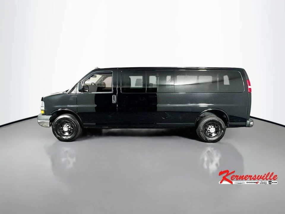 2020 Chevrolet Express - Image 4 of 21