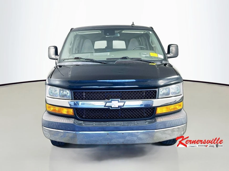 2020 Chevrolet Express - Image 2 of 21
