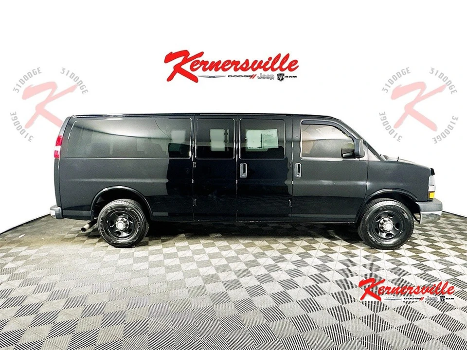 2020 Chevrolet Express - Image 8 of 12