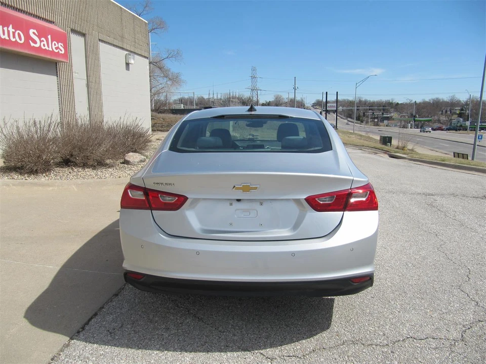 2020 Chevrolet Impala 10th Gen - Image 4 of 15