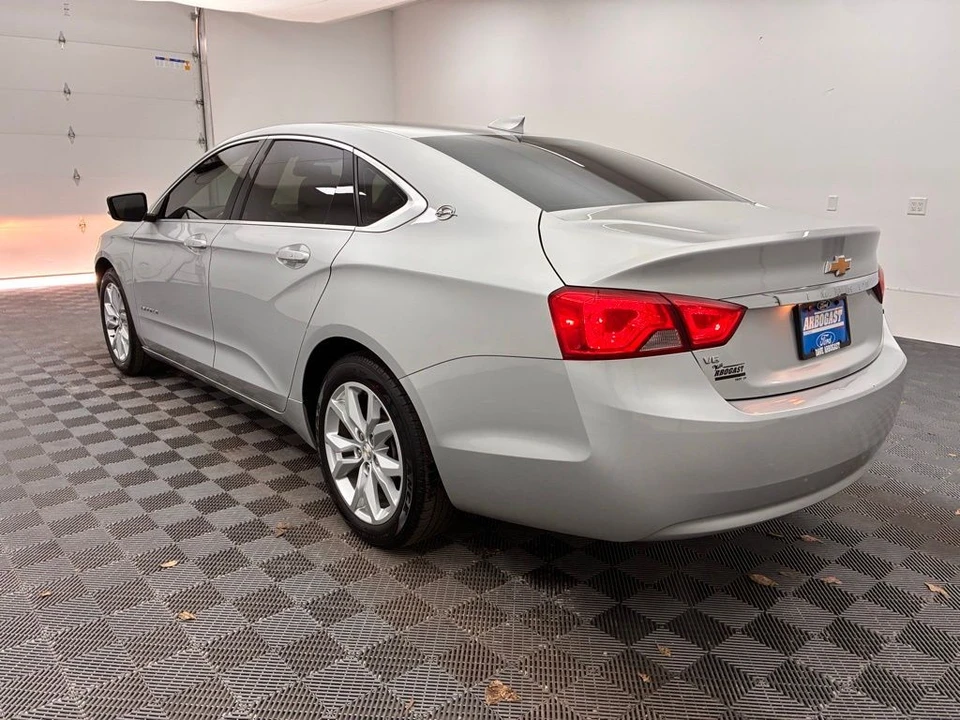 2020 Chevrolet Impala 10th Gen - Image 10 of 12
