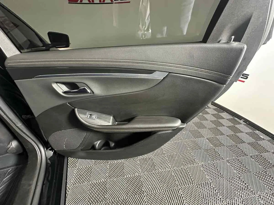 2020 Chevrolet Impala 10th Gen - Image 18 of 21