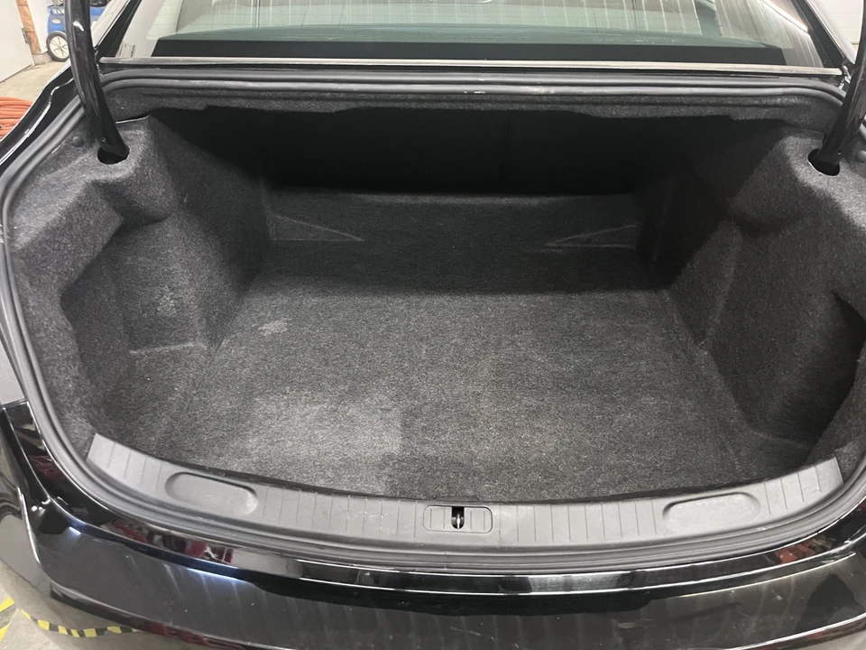 2020 Chevrolet Impala 10th Gen - Image 19 of 20