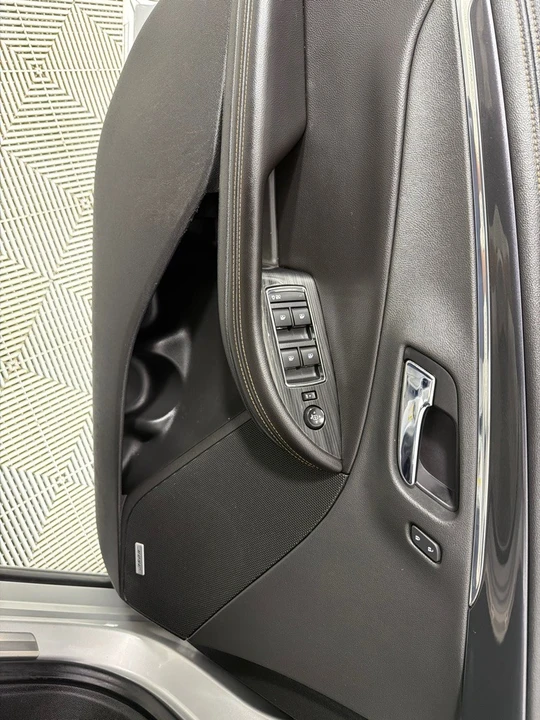2020 Chevrolet Impala 10th Gen - Image 10 of 25