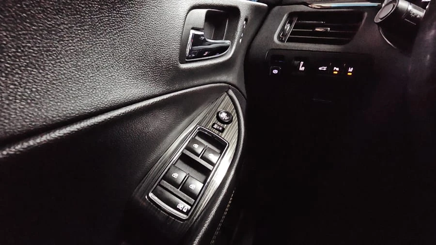 2020 Chevrolet Impala 10th Gen - Image 18 of 30