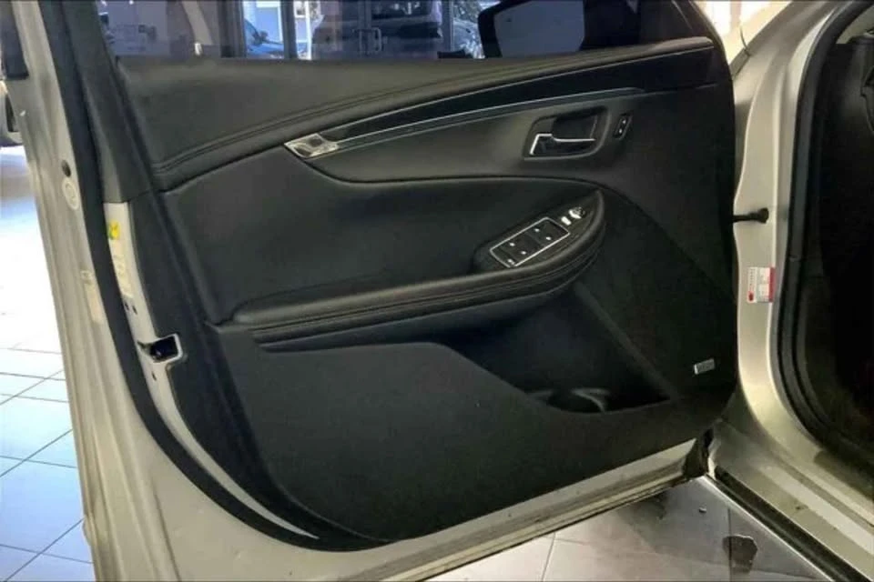 2020 Chevrolet Impala 10th Gen - Image 10 of 13