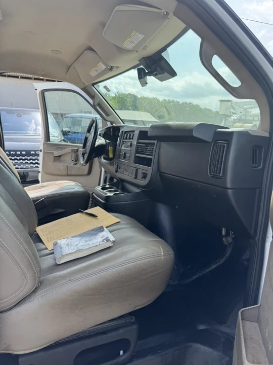 2020 Chevrolet Express - Image 3 of 21